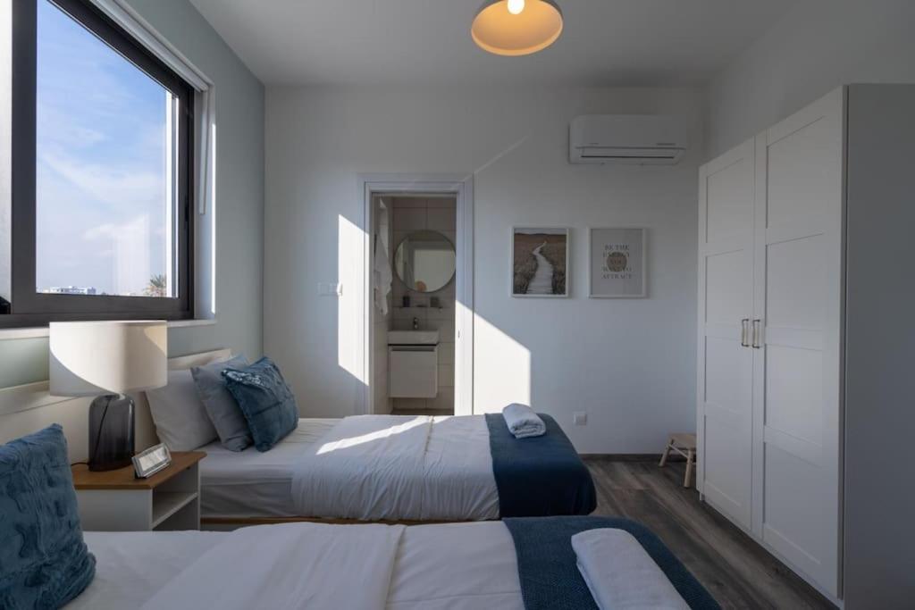 Thalassa 2-Bedroom Apartment In Larnaca Exterior photo
