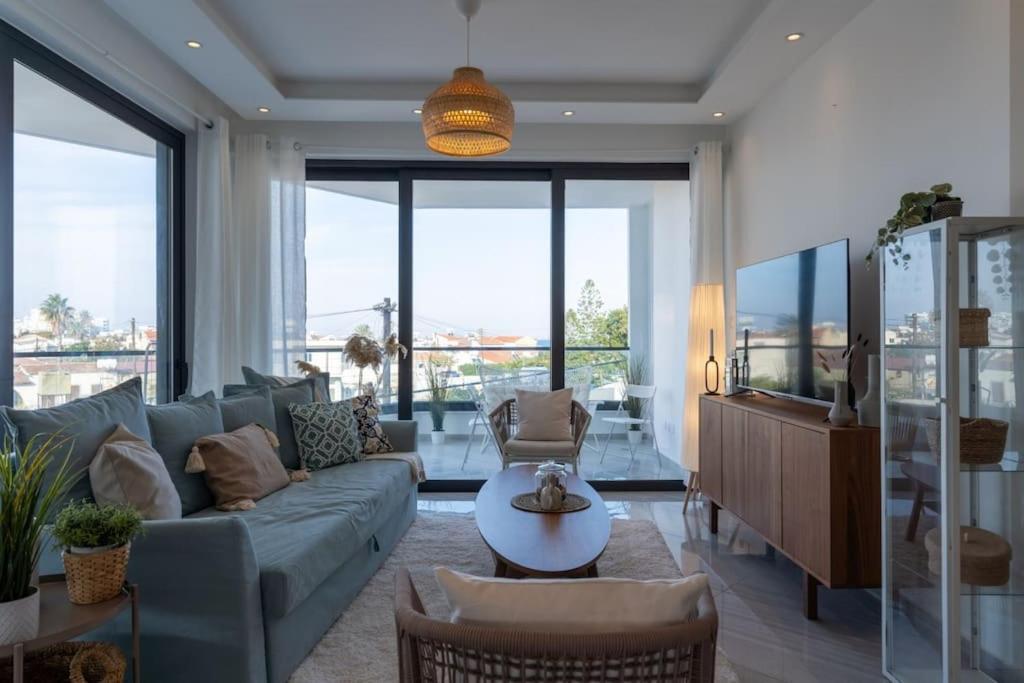 Thalassa 2-Bedroom Apartment In Larnaca Exterior photo