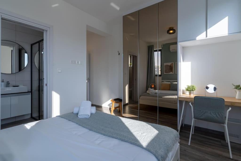 Thalassa 2-Bedroom Apartment In Larnaca Exterior photo